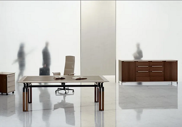 Unité de rangement de bureau en bois avec tiroirs I 4 Mariani Paso Doble usine i 4 Mariani de l'Italie. Foto №2