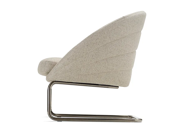 Кресло с обивкой из ткани Fleur Saba usine SABA de l'Italie. Foto №4