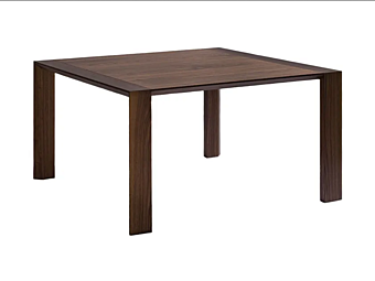Table en bois carré Eric Martini Interiors usine MARTINI INTERIORS de l'Italie