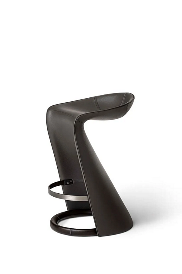 Tabouret en cuir avec repose-pieds GIORGETTI usine GIORGETTI de l'Italie. Foto №5