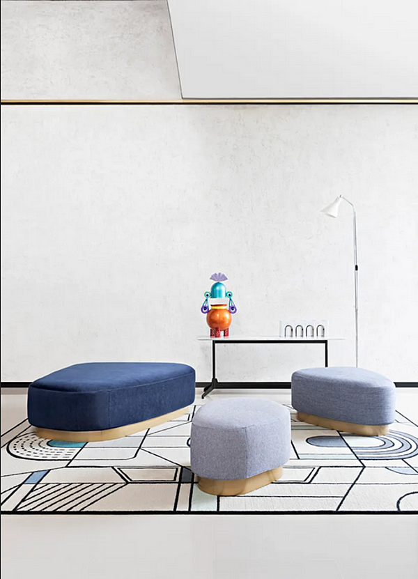 Pouf en tissu Saba collection Island usine SABA de l'Italie. Foto №2