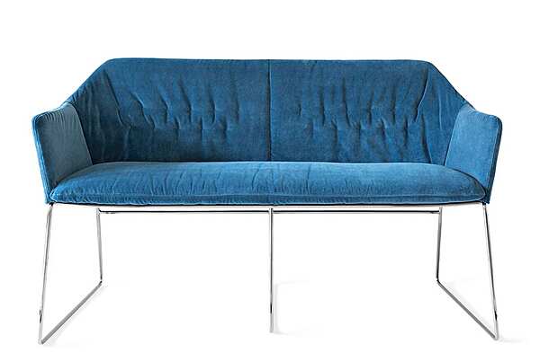 Canapé de jardin 2 places en tissu avec housse amovible Saba New York Outdoor usine SABA de l'Italie. Foto №1