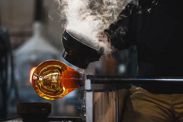 Suspension en verre soufflé LED AXOLIGHT Mountain View SP MOUNTA usine Axolight de l'Italie. Foto №8