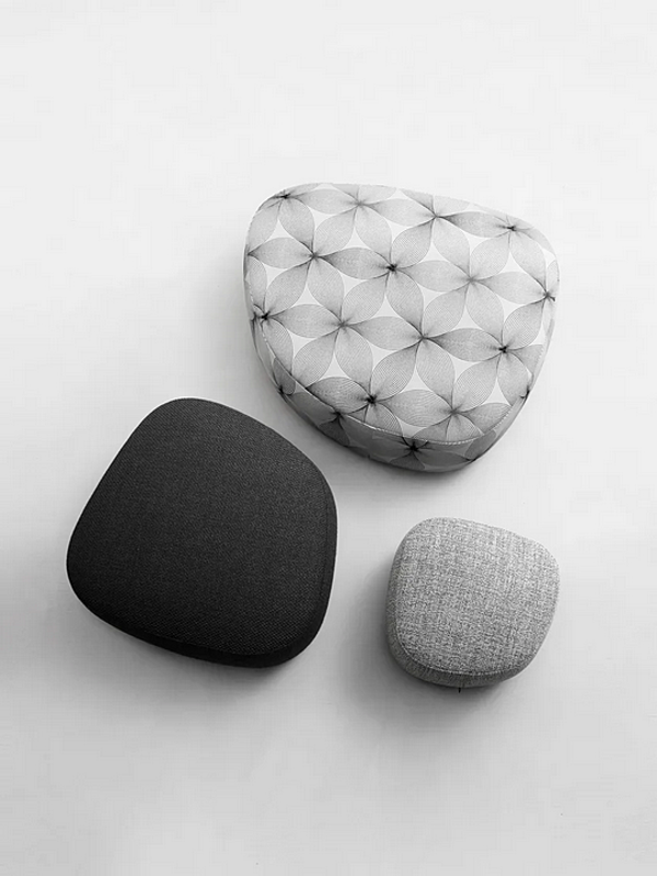Pouf en tissu avec housse amovible Flou Pierre usine Flou de l'Italie. Foto №2