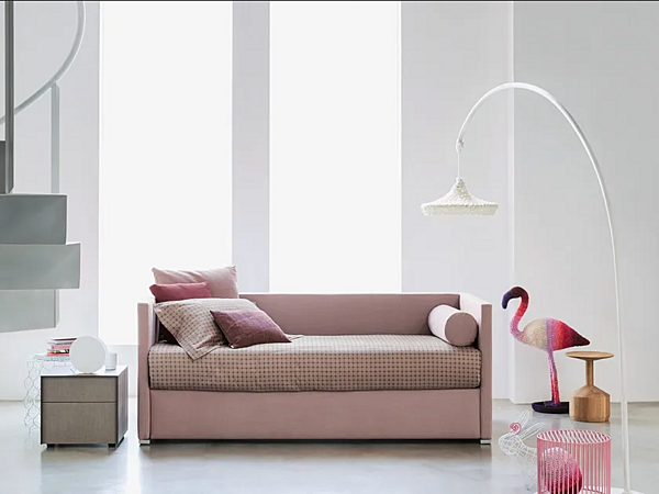 Lit simple convertible en tissu Biss Flou usine Flou de l'Italie. Foto №4
