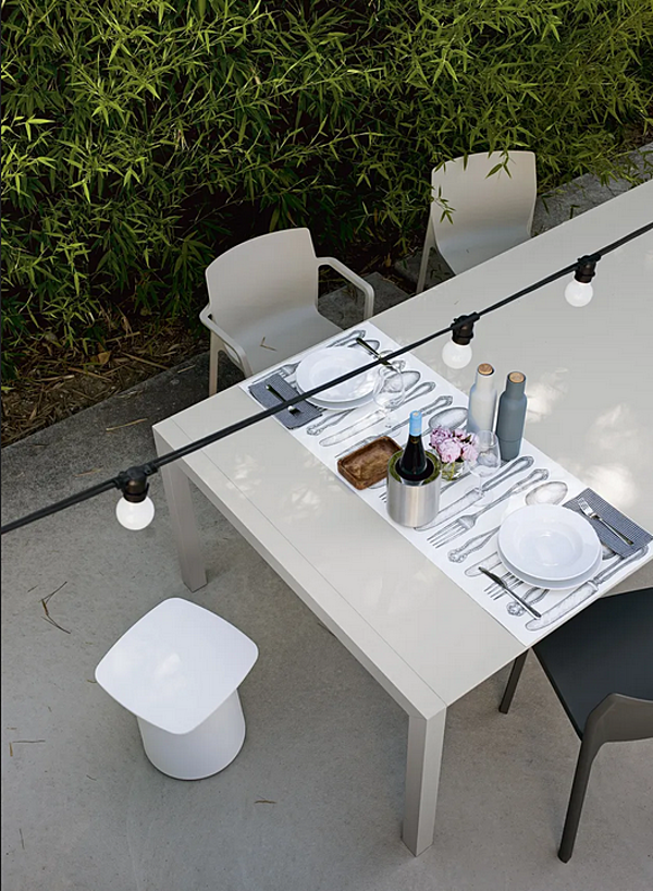 Table de jardin en Dekton Sushi Kristalia usine Kristalia de l'Italie. Foto №7