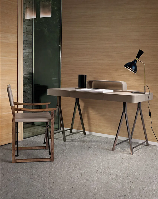 Bureau secrétaire en cuir tanné avec tiroirs Napa I 4 Mariani usine i 4 Mariani de l'Italie. Foto №3