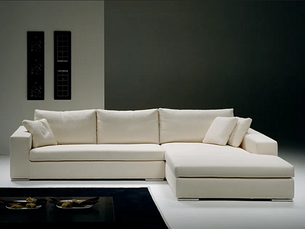 Canapé d'angle en tissu avec repose-pieds GYFORM Domino Plus usine Gyform de l'Italie. Foto №1