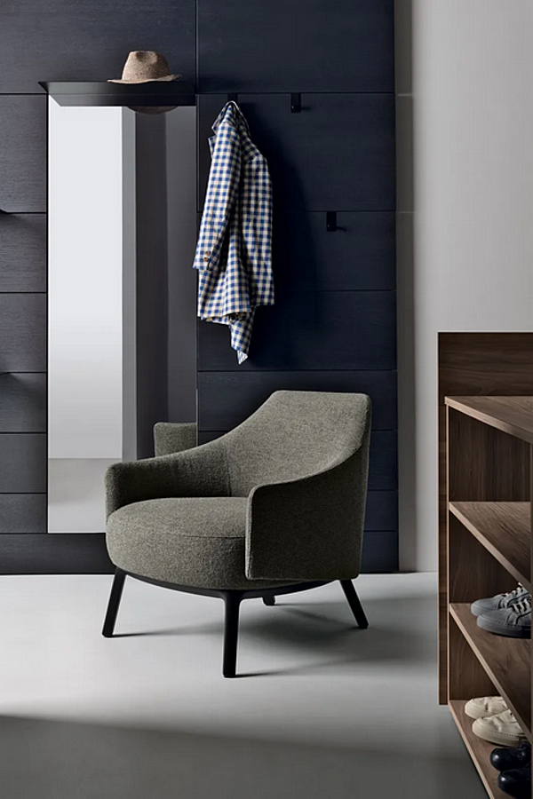 Fauteuil en cuir rembourré avec accoudoirs Bela Kristalia usine Kristalia de l'Italie. Foto №5