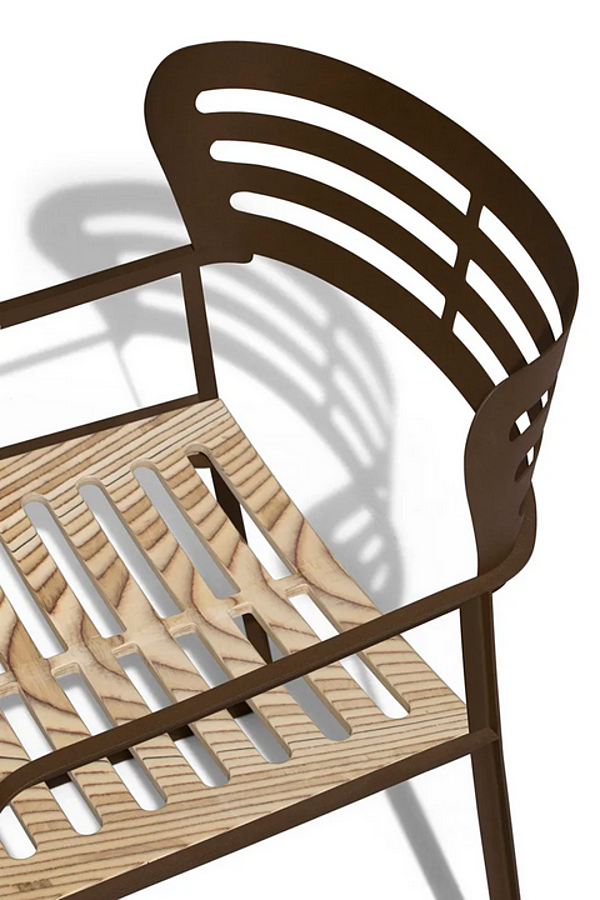 Chaise de jardin à base patinée avec accoudoirs GEA GIORGETTI 87041 usine GIORGETTI de l'Italie. Foto №2