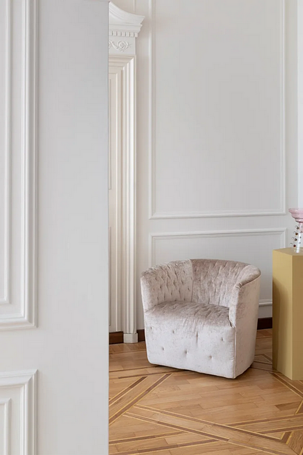 Fauteuil en polyuréthane avec housse amovible et accoudoirs Amelie Saba usine SABA de l'Italie. Foto №6