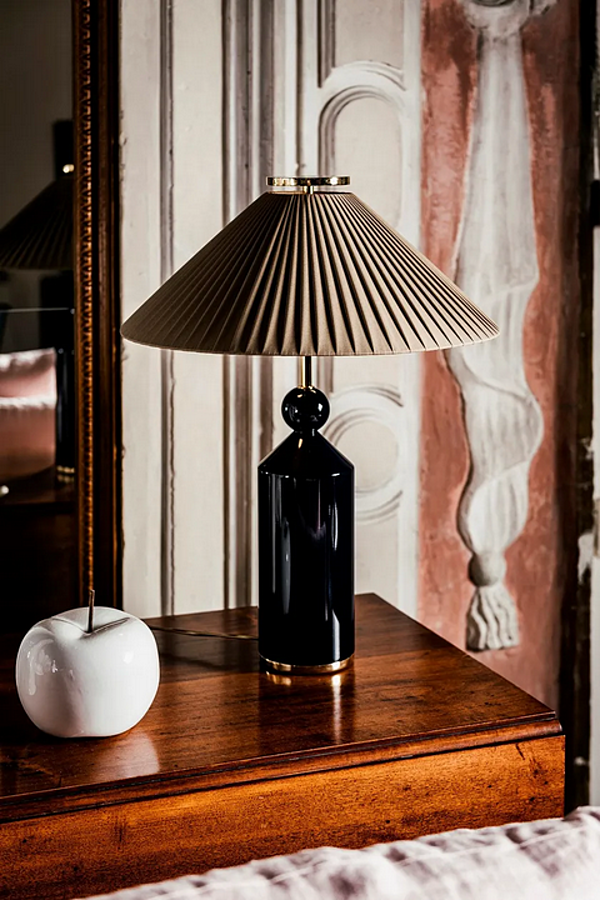 Lampe de table en bois LED Nadine Black Tie NAD55 usine Black Tie de l'Italie. Foto №3