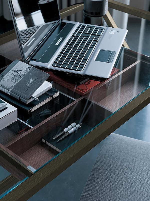 Accessoires PORADA usine PORADA de l'Italie. Foto №5