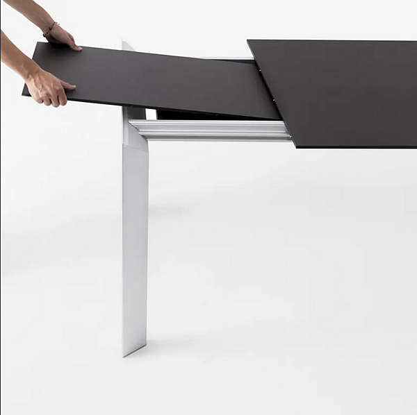 Table extensible en aluminium Nori Kristalia usine Kristalia de l'Italie. Foto №2