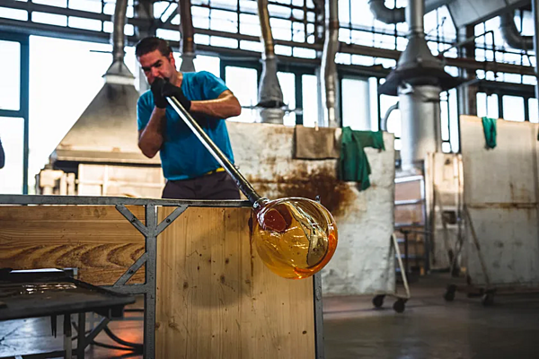 Suspension en verre soufflé LED AXOLIGHT Mountain View SP MOUNTA usine Axolight de l'Italie. Foto №9