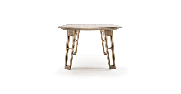 Table ovale en placage bois Axel Frigerio usine Frigerio de l'Italie. Foto №3