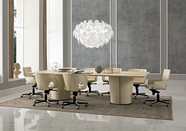 Chaise de bureau pivotante en cuir avec roulettes Voile i 4 Mariani usine i 4 Mariani de l'Italie. Foto №4