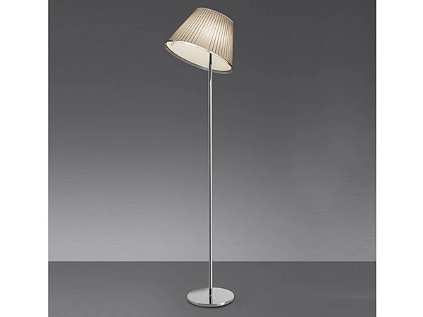 Lampe sur pied ajustable en métal Artemide Choose usine Artemide de l'Italie. Foto №1