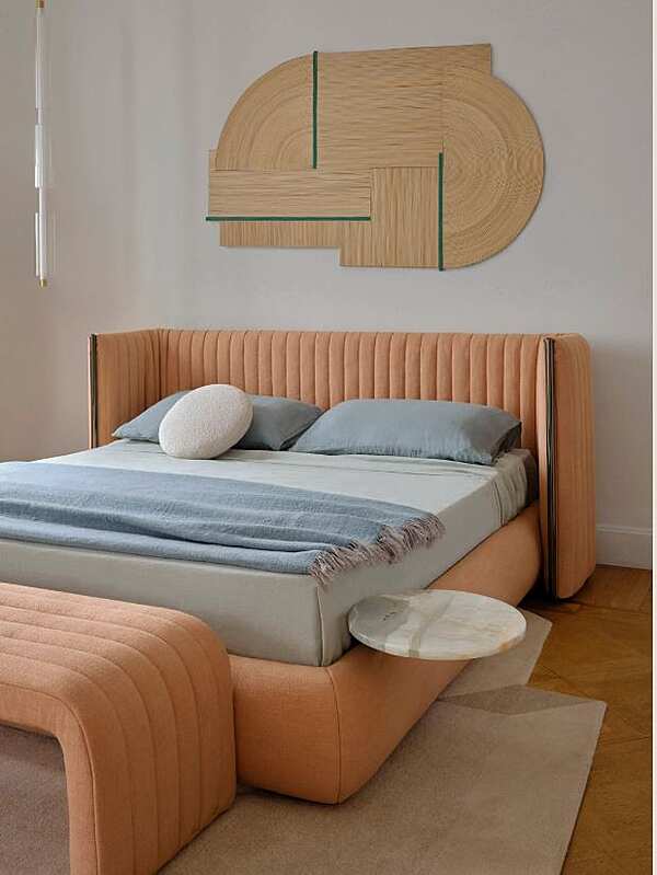 Lit SABA LE6102C usine SABA de l'Italie. Foto №3