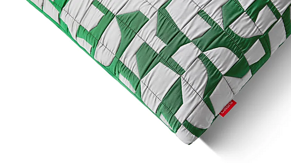 Coussin géométrique en tissu avec cadre mosaïque CASSINA usine CASSINA de l'Italie. Foto №10
