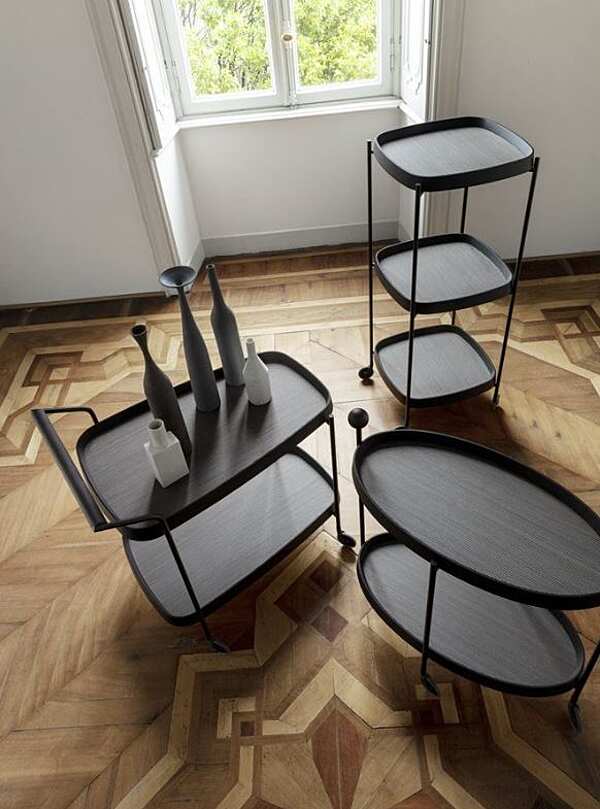 Desserte PORADA Jet 1 usine PORADA de l'Italie. Foto №3