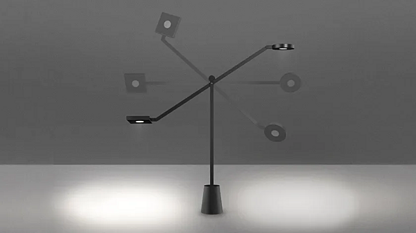 Lampe de table en aluminium LED Equilibrist Artemide 1442010A usine Artemide de l'Italie. Foto №3