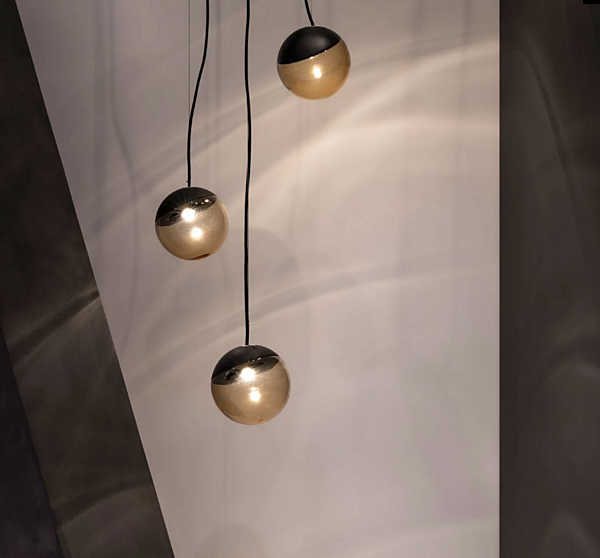 Lustre DELTALIGHT Gibbo usine DELTALIGHT de l'Italie. Foto №1