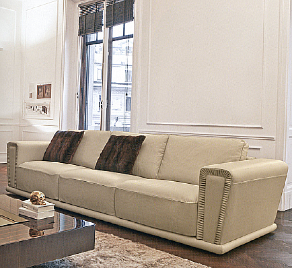 Canapé LONGHI (F. LLI LONGHI) W 550 usine LONGHI (F.LLI LONGHI) de l'Italie. Foto №5