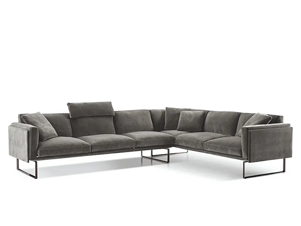 Canapé d'angle en tissu CASSINA collection 8 202, 203 usine CASSINA de l'Italie. Foto №4