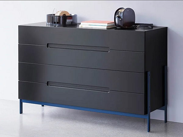 Commode flottante en bois NOVAMOBILI COLLECTION usine NOVAMOBILI de l'Italie. Foto №1