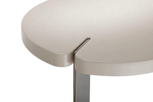 Table d'appoint ronde en bois Butter Saba usine SABA de l'Italie. Foto №2