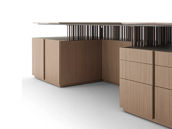 Bureau rectangulaire avec base en noyer et plateau en marbre GIORGETTI G-Code 71200, 71205 usine GIORGETTI de l'Italie. Foto №5