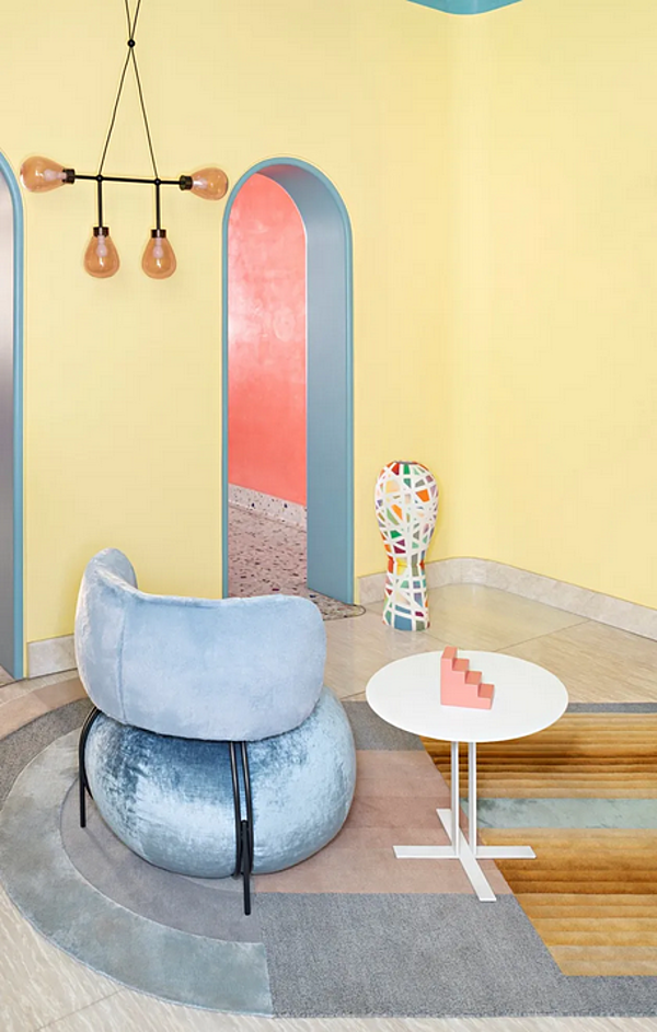 Fauteuil en tissu Baby Geo Saba usine SABA de l'Italie. Foto №4