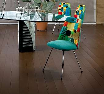 Chaise KE01