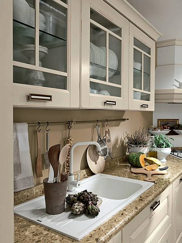 Cuisine en bois avec poignées Laura LUBE CUCINE 06 usine LUBE CUCINE de l'Italie. Foto №10