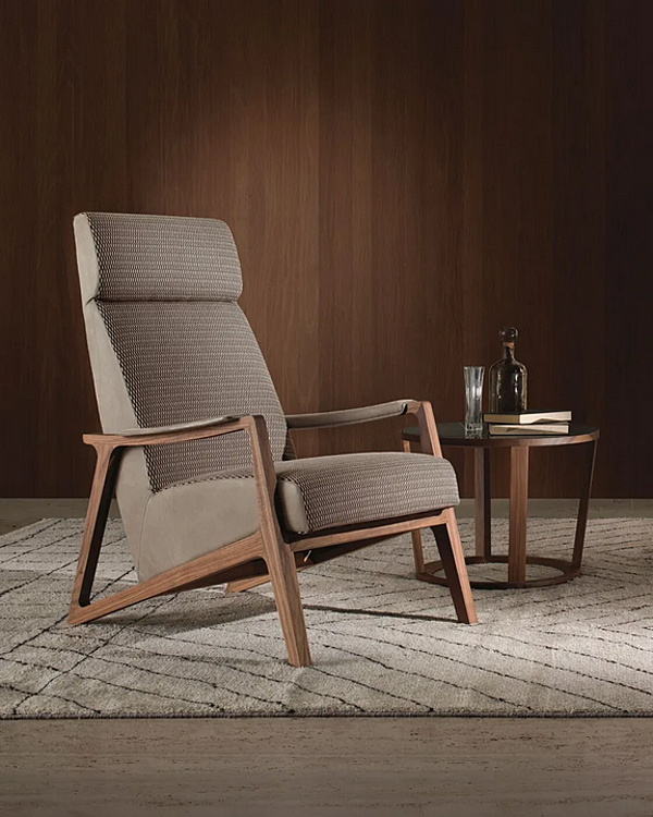 Fauteuil en cuir avec accoudoirs I 4 Mariani Barley usine i 4 Mariani de l'Italie. Foto №5