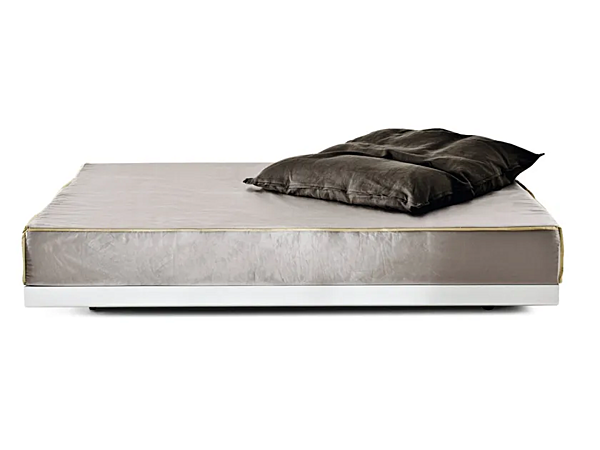 Canapé-lit en tissu avec dossier rembourré Saba Bed Breakfast usine SABA de l'Italie. Foto №2