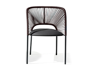 Chaise avec accoudoirs et dos tissé Yumi Moroso usine Moroso de l'Italie