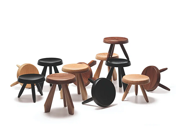 Table basse ronde en noyer CASSINA collection Meribel usine CASSINA de l'Italie. Foto №2