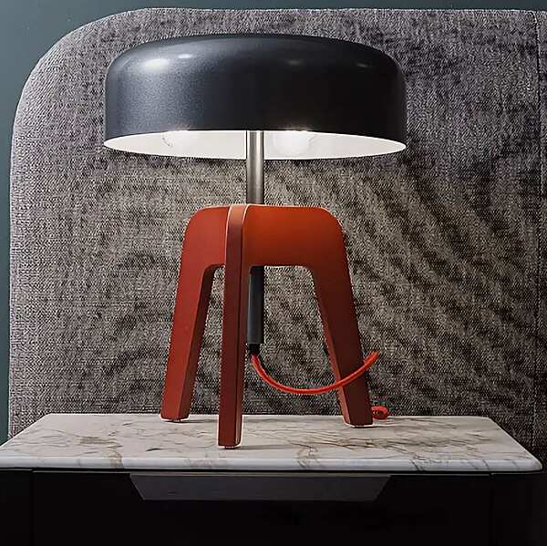 Lampadaire PORADA Pileo alta usine PORADA de l'Italie. Foto №2