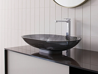 Lavabo ovale en cristal à poser ARTELINEA Milano B.90 Lavabo ovale en cristal à poser ARTELINEA Milano B.90 usine ARTELINEA de l'Italie