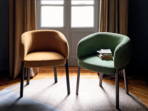 Chaise en tissu avec accoudoirs Aretha BROSS 1811 usine BROSS de l'Italie. Foto №1