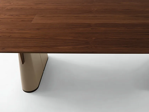 Table rectangulaire en bois Fang GIORGETTI 67000, 67001, 67005, 67006 usine GIORGETTI de l'Italie. Foto №3