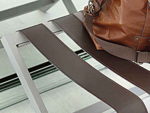 Socle PORADA Portavaligie usine PORADA de l'Italie. Foto №4