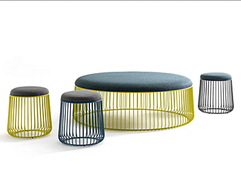 Tabouret de jardin en acier inoxydable avec coussin intégré BertO Bruce Tabouret de jardin en acier inoxydable avec coussin intégré BertO Bruce usine BertO de l'Italie