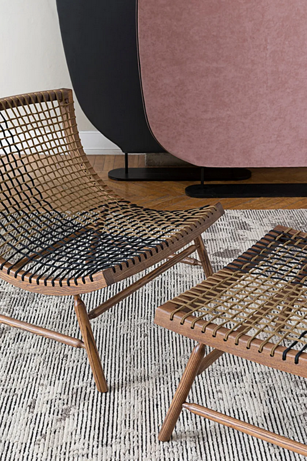 Fauteuil en bois massif Sitar Saba usine SABA de l'Italie. Foto №6