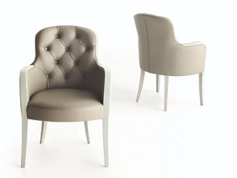 Fauteuil en tissu capitonné avec accoudoirs Olivia Martini Interiors usine MARTINI INTERIORS de l'Italie