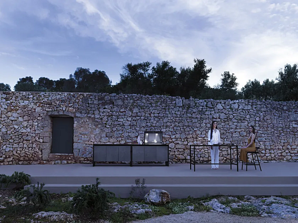 Buffet en aluminium avec portes pour cuisine extérieure VARASCHIN usine VARASCHIN de l'Italie. Foto №3