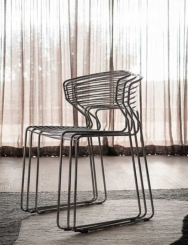 Chaise DESALTO Koki Wire - chair 635 usine DESALTO de l'Italie. Foto №2
