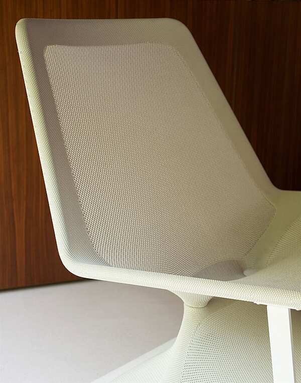Chaise longue DESALTO Aria - lounge chair 565 usine DESALTO de l'Italie. Foto №4